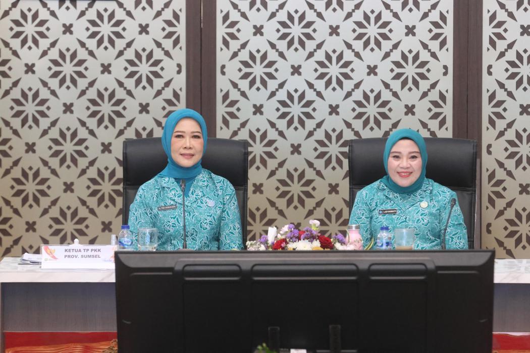 Buka Rakor TP PKK Sumsel, Tim Pembina Posyandu, Dekranasda dan Perwosi Sumsel, Feby Deru Tekankan Pentingnya Menyatukan Pandangan dan Persepsi