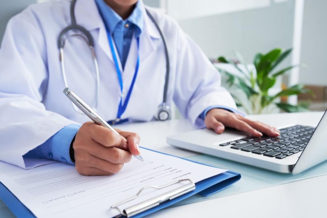 Menkes Budi Izinkan Praktik Dokter Umum bagi PPDS untuk Ringankan Beban Finansial