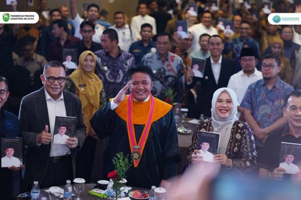 Launching Buku Politik Akar Rumput Herman Deru, Inspirasi dan Panduan Siap Terjun ke Dunia Politik
