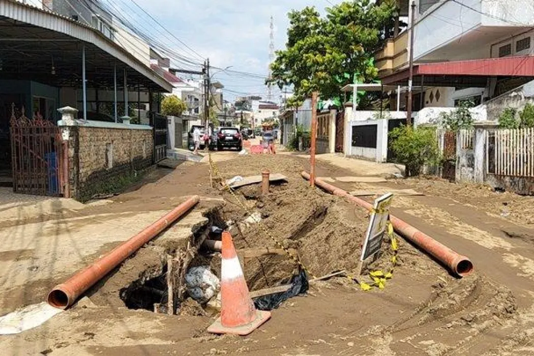 Proyek Limbah Rumah Tangga di Palembang Dikeluhkan Warga, Jalan Rusak dan Debu Ganggu Aktivitas